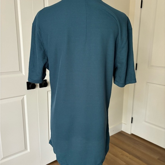 Lululemon Shift Stitch Waffle Shirt Thermal - Picture 2 of 2